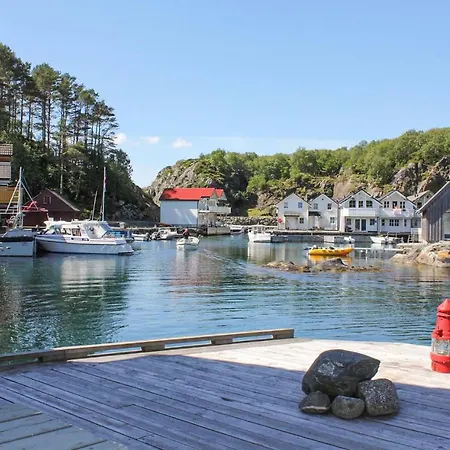 Amazing In W/ Wifi And 3 Bedrooms Σπίτι διακοπών Bekkjarvik