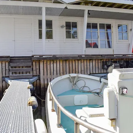 Amazing In W/ Wifi And 3 Bedrooms * Bekkjarvik